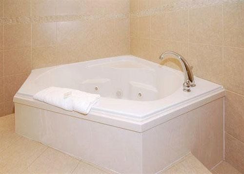 Express & South I-20 By Ihg 2* Longview